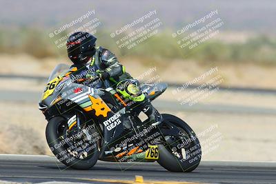 media/Dec-08-2024-CVMA (Sun) [[267e5a7075]]/Race 4-Amateur Supersport Middleweight/